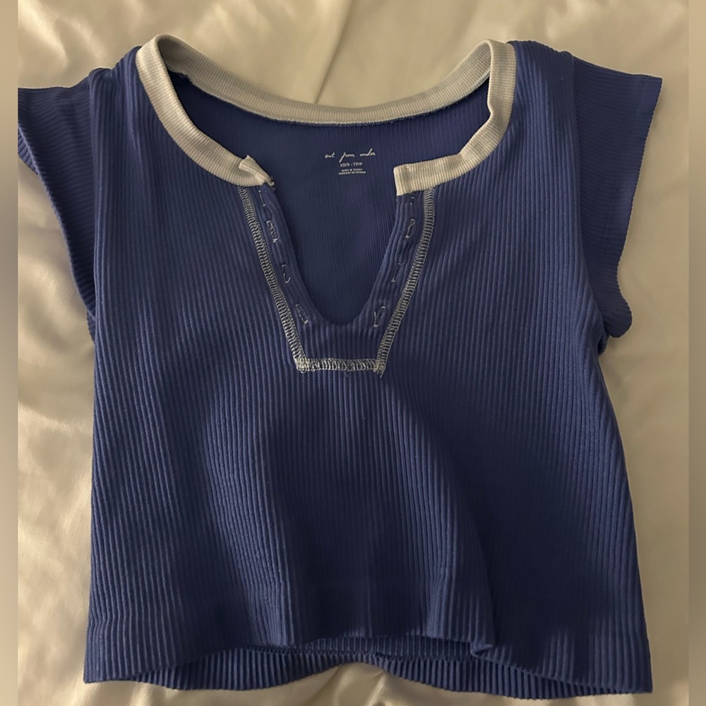 WORN ONCE - XS/S BLUE GO FOR GOLD URBAN OUTFITTERS CROP TOP